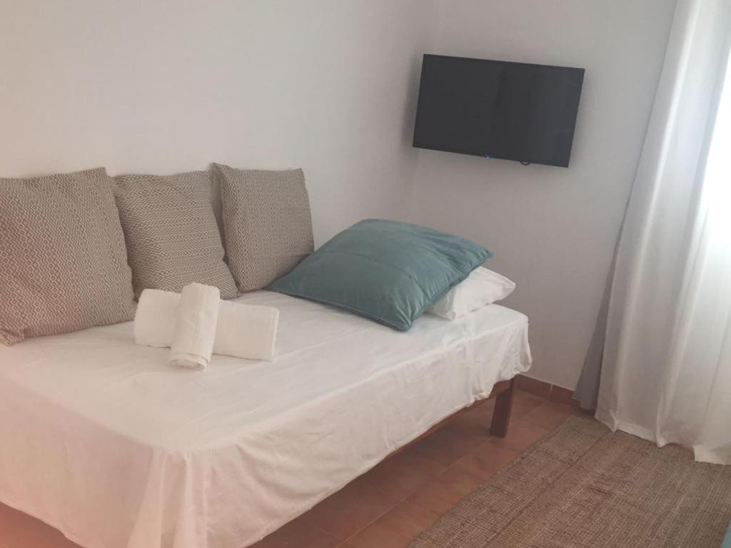 Apartamentos Albertos Santa Eularia des Riu Ngoại thất bức ảnh
